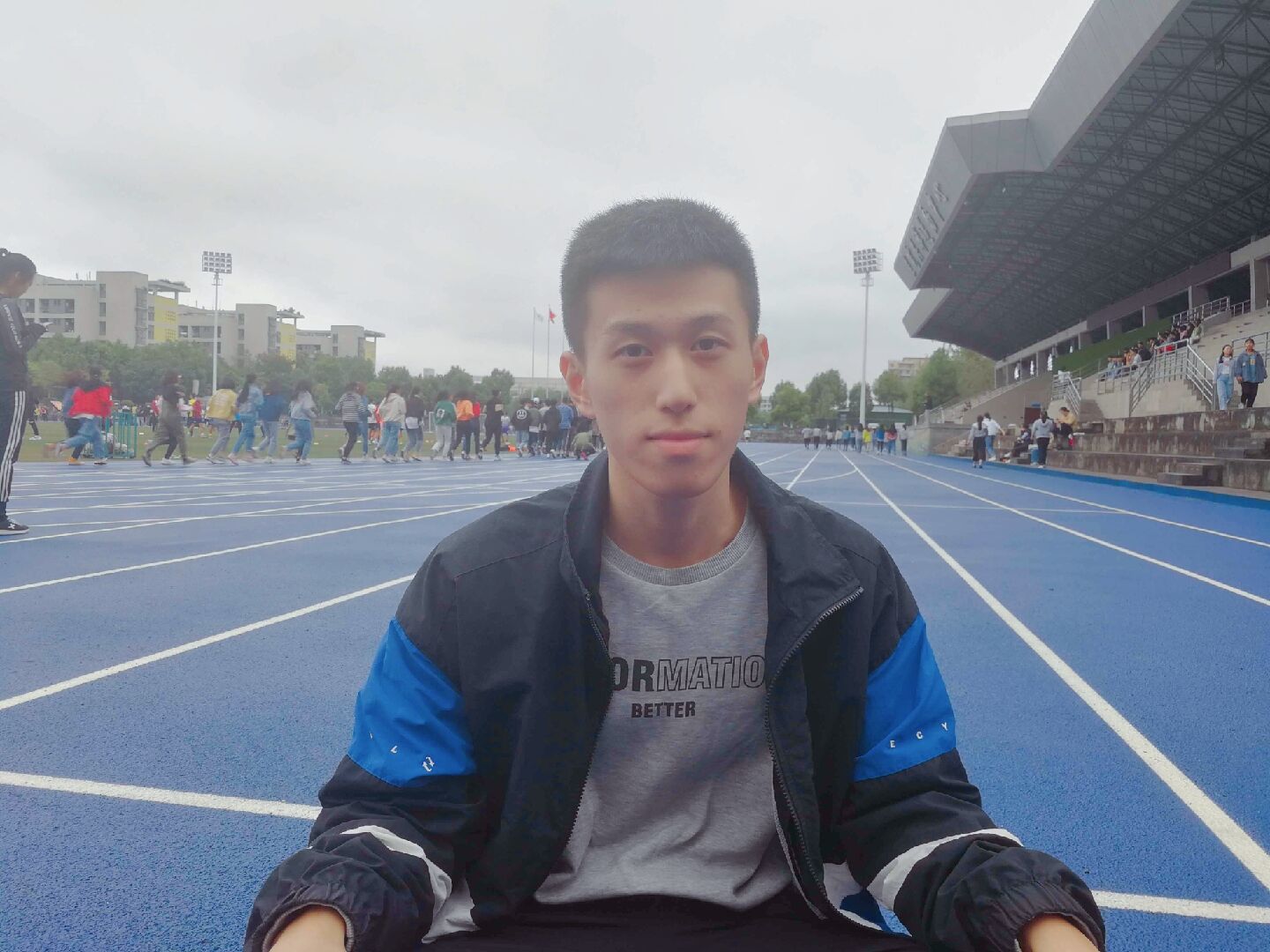 文体明星伟德国际1949张江鹏